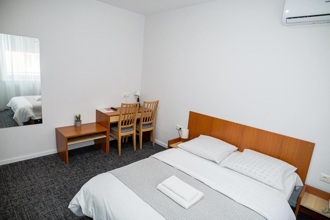 Hotel Tomas Šiauliai المظهر الخارجي الصورة